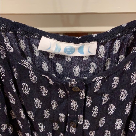 Romper - Picture 2 of 2